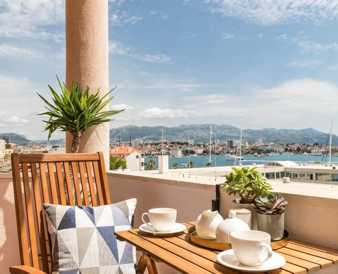 Seaway Apartment Balcony & Sea View 斯普利特